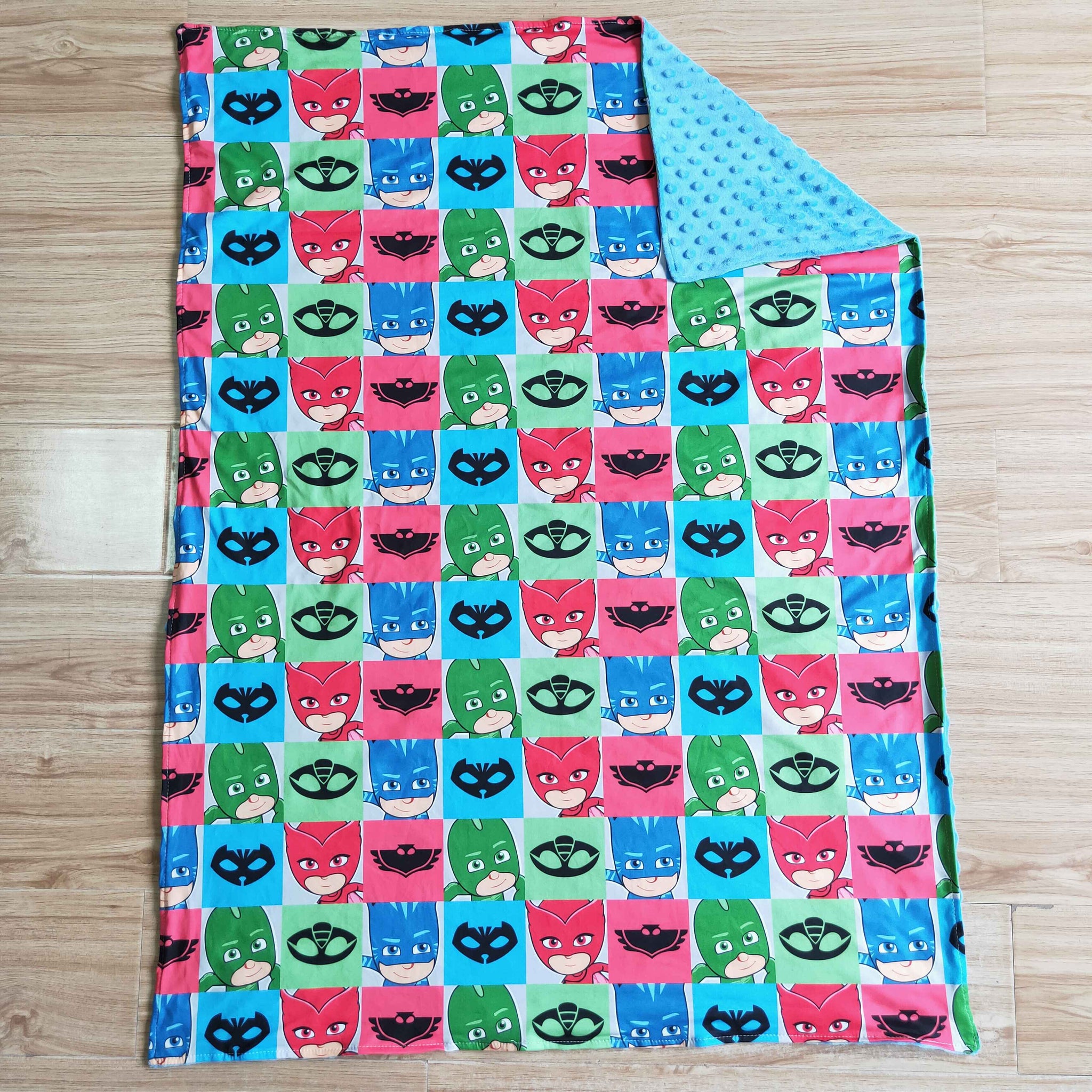 6 B2-20 Baby Blanket