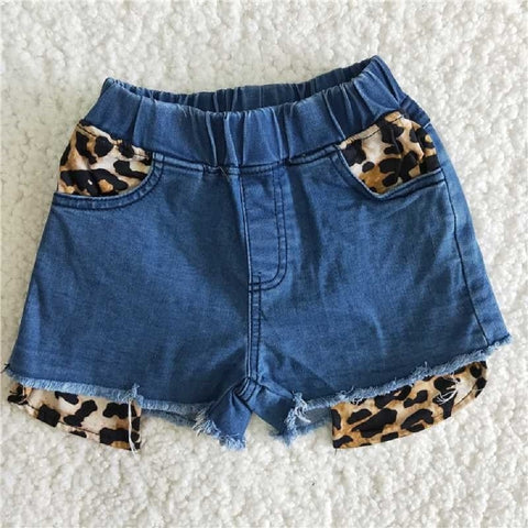 B6-14  Leopard Pocket Denim Shorts