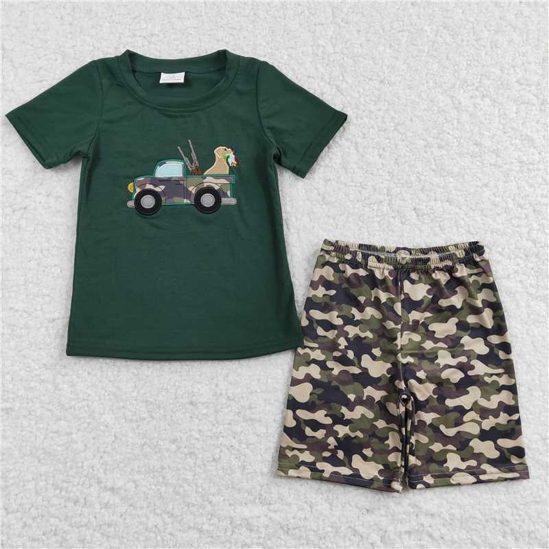 BSSO0111  Boys Embroidered Camouflage Car Dog Green Short Sleeve Shorts Set