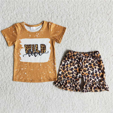 C12-2 WILD toue yellow top leopard shorts set