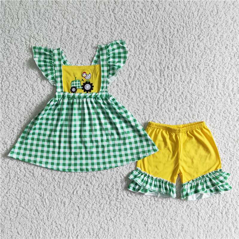GSSO0056   Girls Green Plaid Embroidery Car Chick Flying Sleeves Yellow Lace Shorts Set