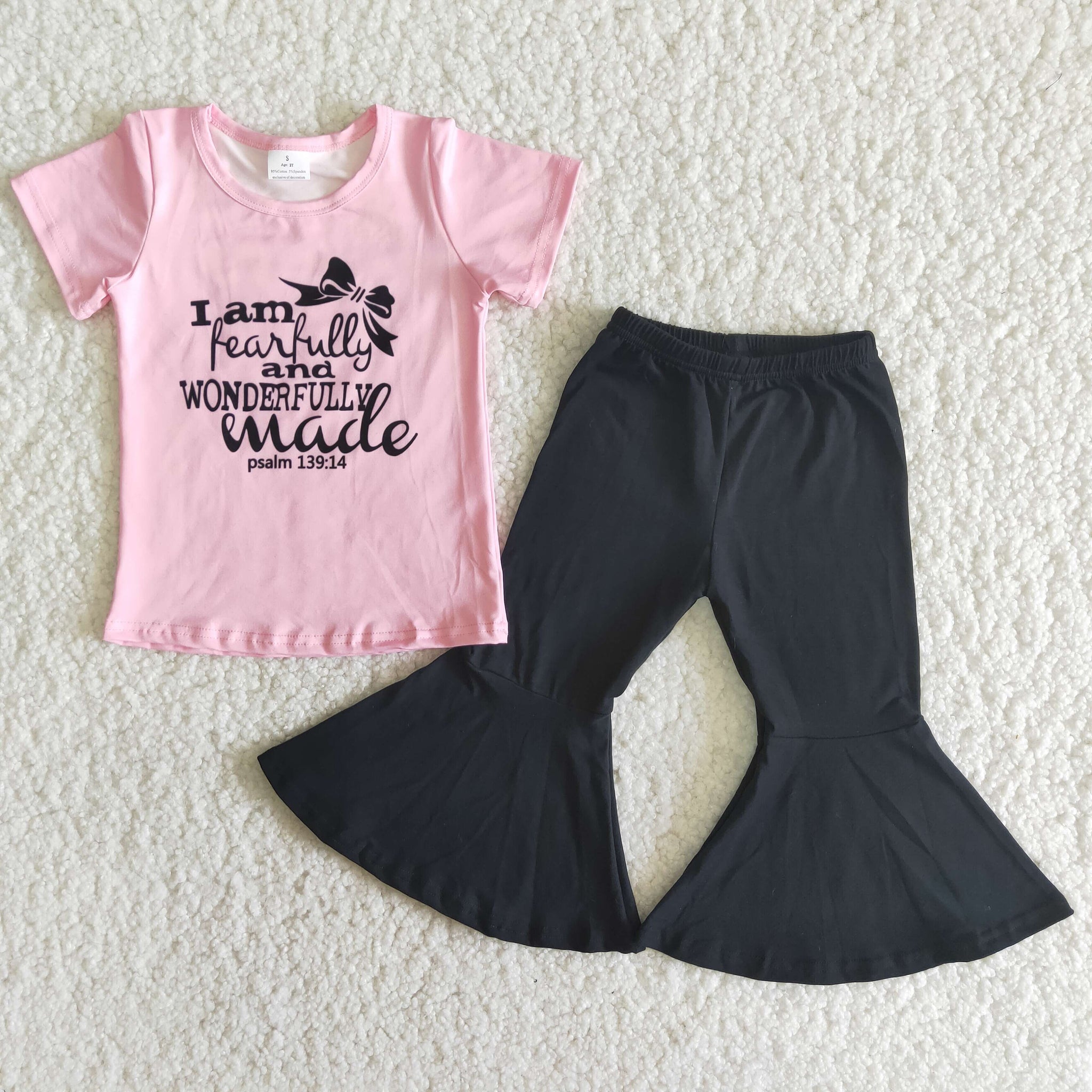 B8-15 Letter Short Sleeve and Black Bell Bottoms Pants Sets
