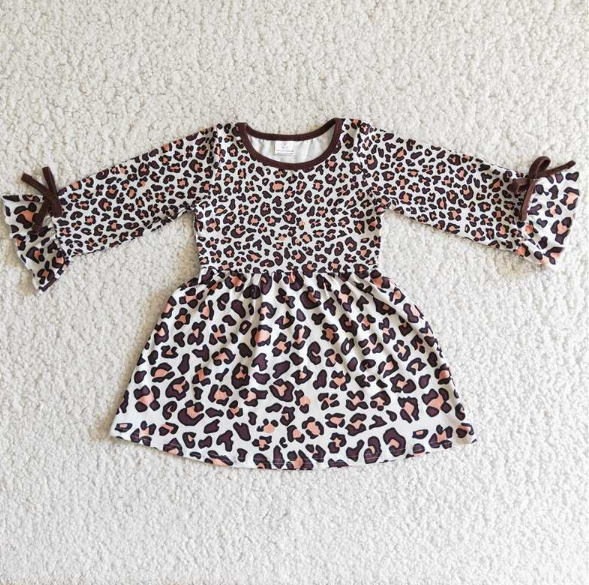 6 A6-13 Leopard Print Long Sleeve Dress