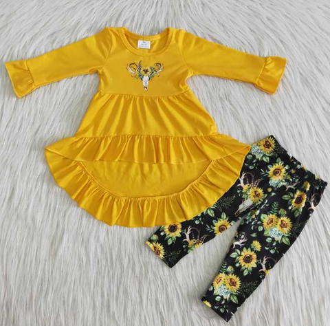Offset Printed Bull Head Sunflower Yellow Long Sleeve Suit
