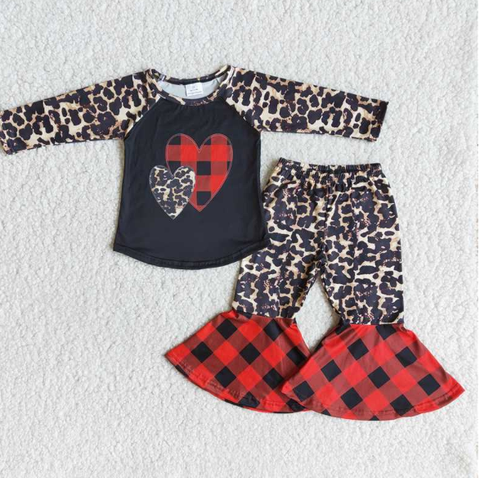 6 A12-27 Valentine's Day Red Plaid Heart Leopard Set