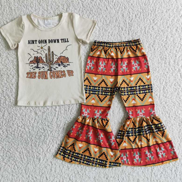 B14-28 Cactus Alphabet White Short Sleeve Flared Pants Set