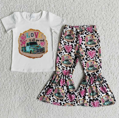 E13-26 White Short Sleeve Heart Flared Pants Valentine's Day Set