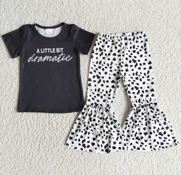 D11-1 Black Lettering Short Sleeve Leopard Print Flared Pants set