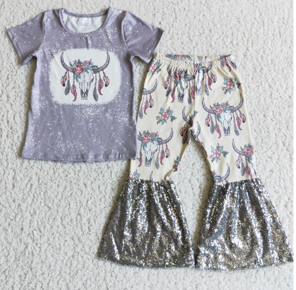 D1-14 Bull Tau Short Sleeve Top Flared Sequin Pants Set