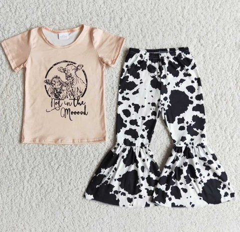 C4-13 Cow Alphabet Top Bow Cow Flared Pants set