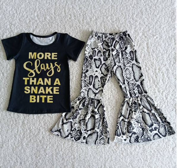 B3-24 MORE Letter Short Sleeve Pattern Flared Pants set