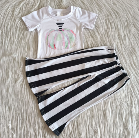 A7-5 Watercolor Pumpkin Black and White Striped Pants Set
