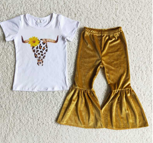 D2-11 Sunflower Bull Head White Short Sleeve Brown Pants set