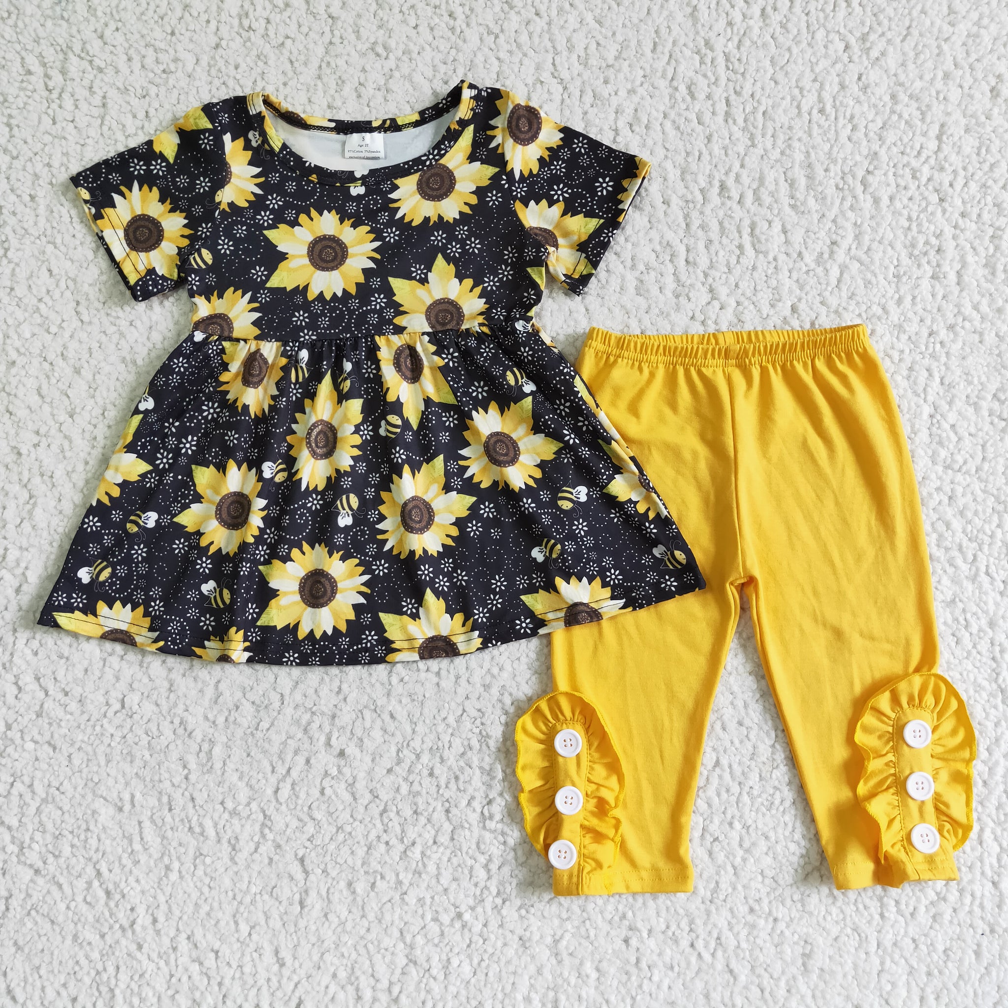 C7-15 Sunflower Black Top Short Sleeve Yellow Pants