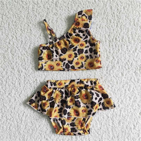 S0019 Sling Cartoon Shorts Swimsuit Set